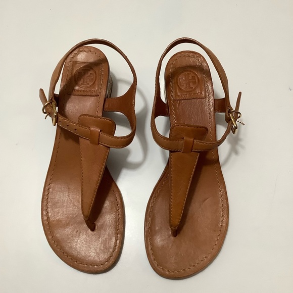 Tory Burch Elegant Brown and Gold Sandals - Picture 5 of 11